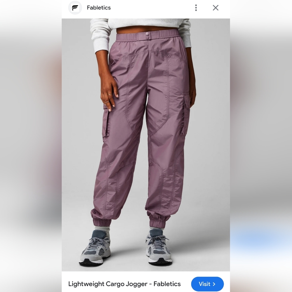 Fabletics Lightweight Cargo Jogger Large NWOT. Plum Cactus Shine Parachute Pants